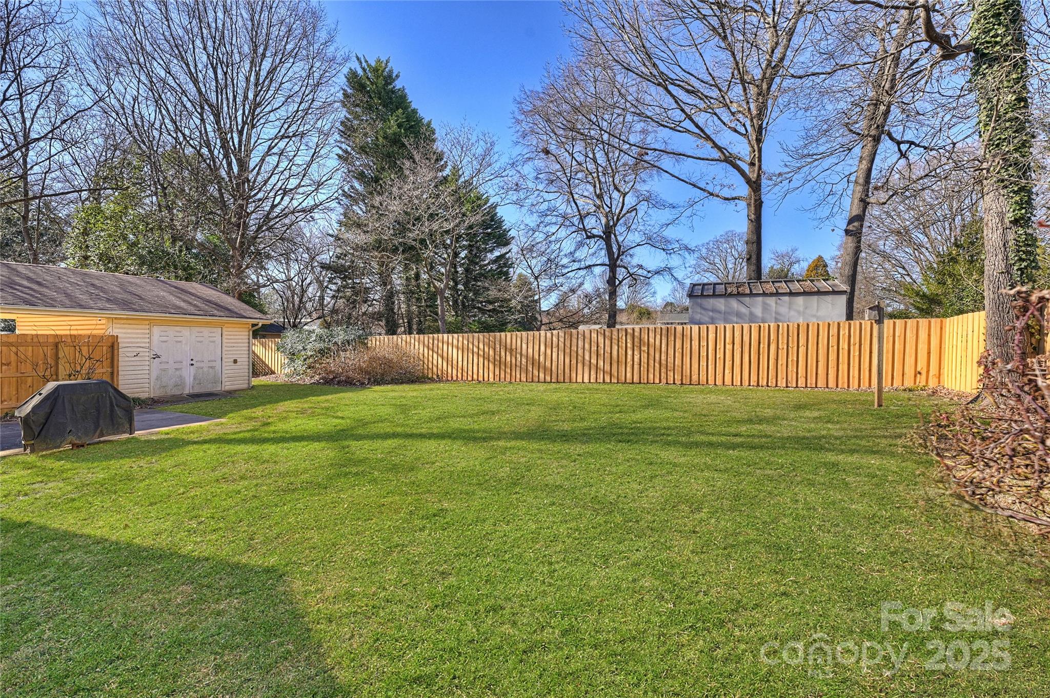 Montclaire - Residential