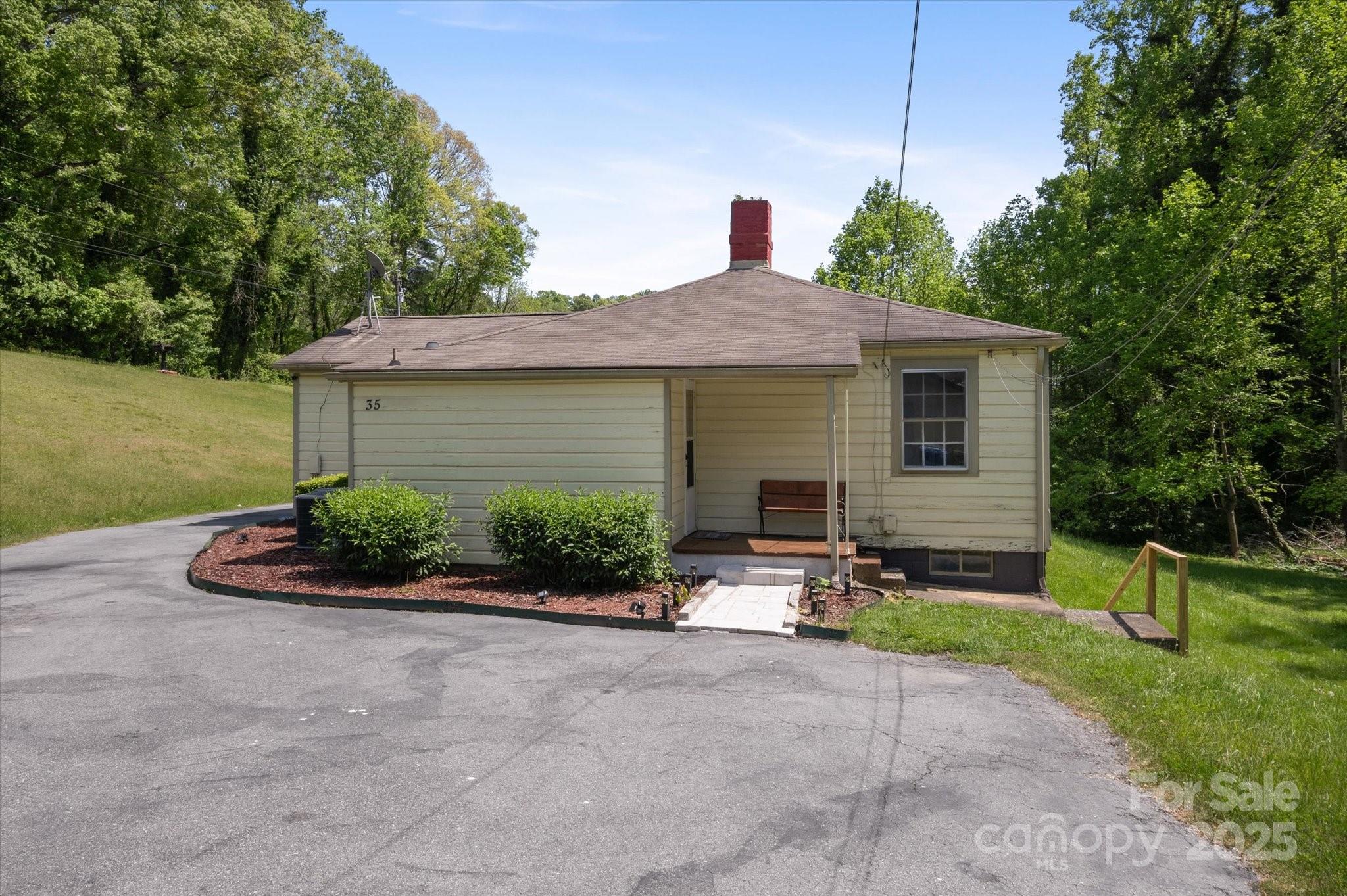 35 Homeway Road