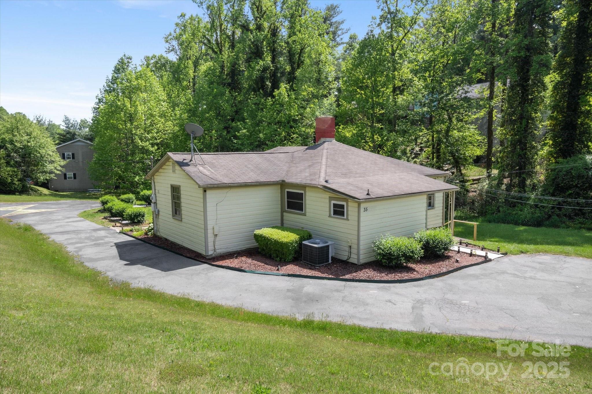 35 Homeway Road