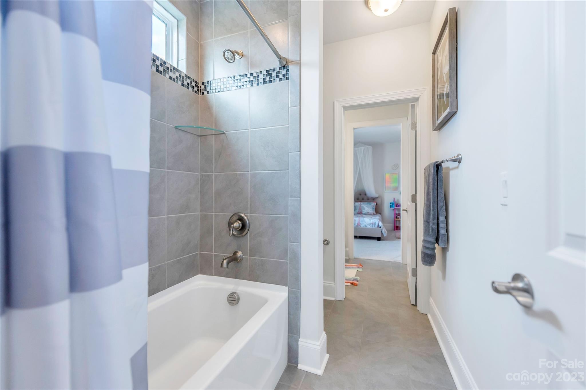 McLean - South Shore - Residential