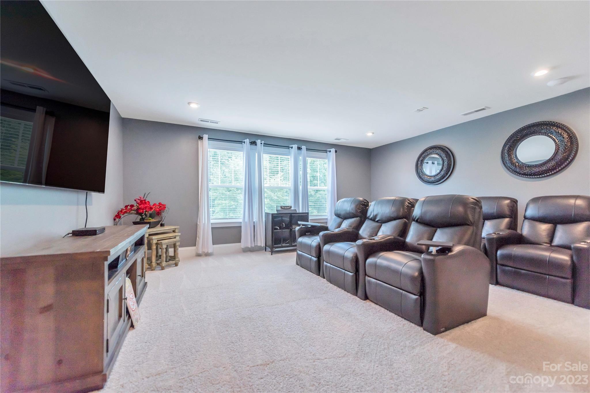 McLean - South Shore - Residential