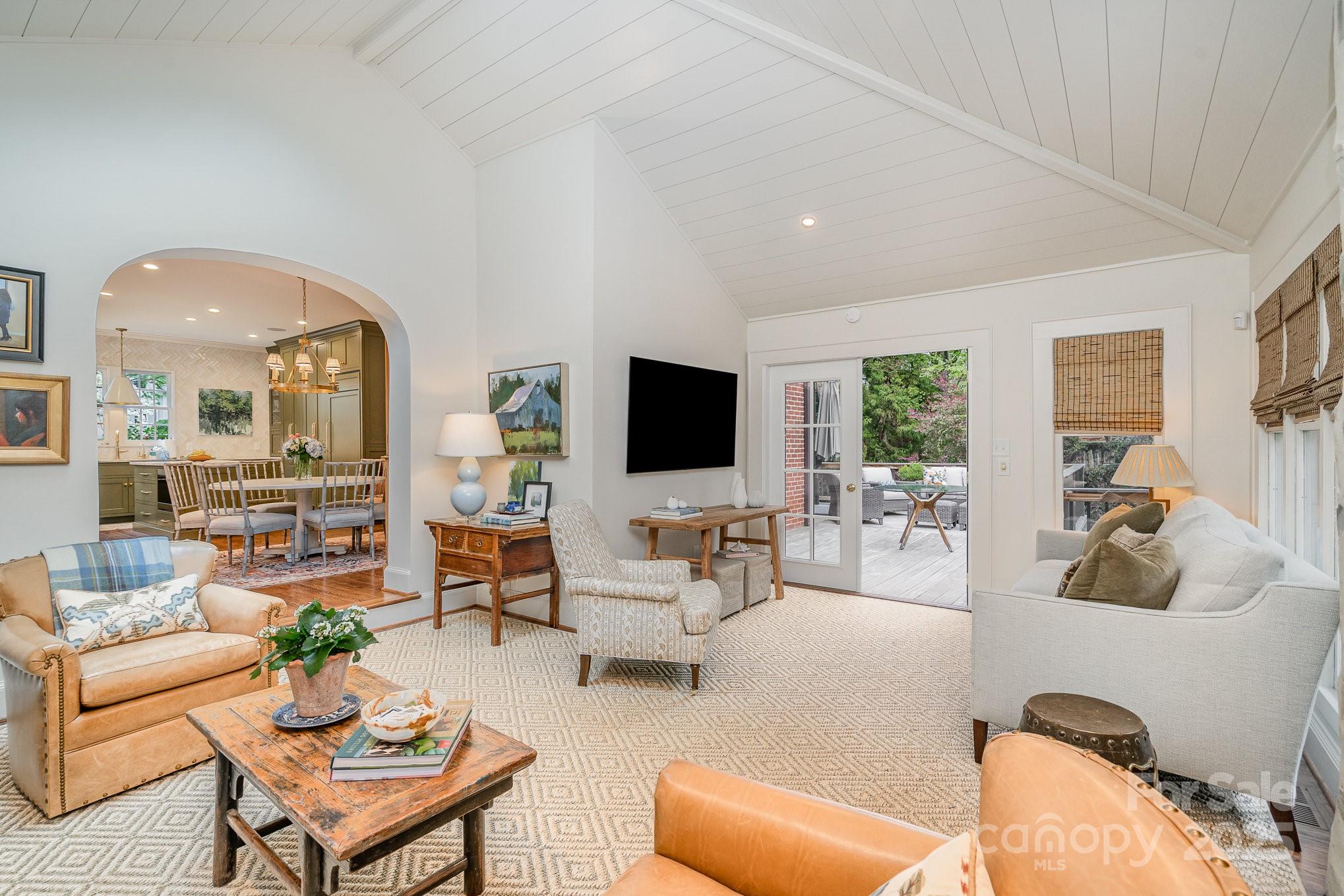 Myers Park - Residential