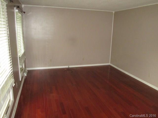 Tega Cay - Residential