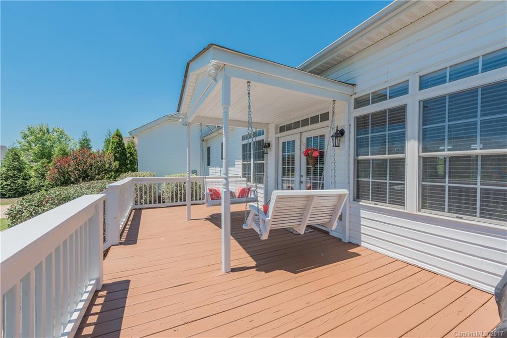 Stoneridge Lakes - Residential