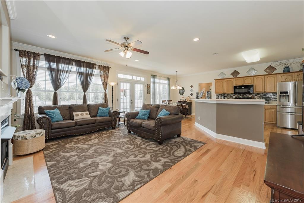 Stoneridge Lakes - Residential