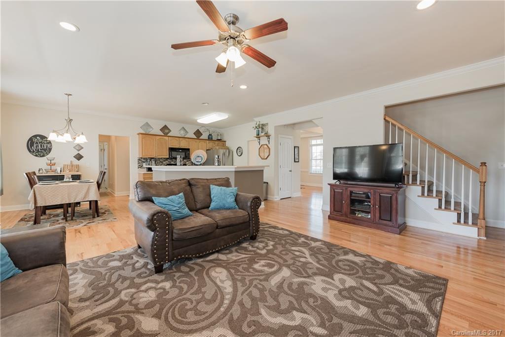 Stoneridge Lakes - Residential