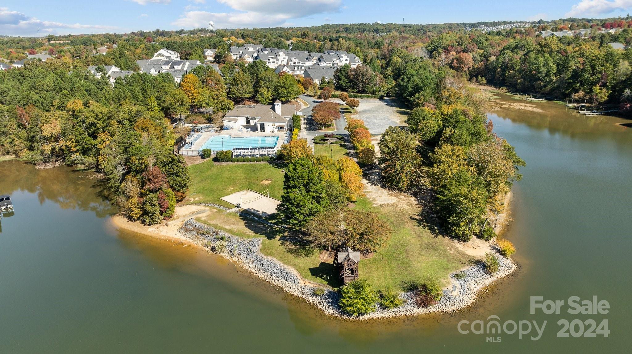 Lake Shore - Residential