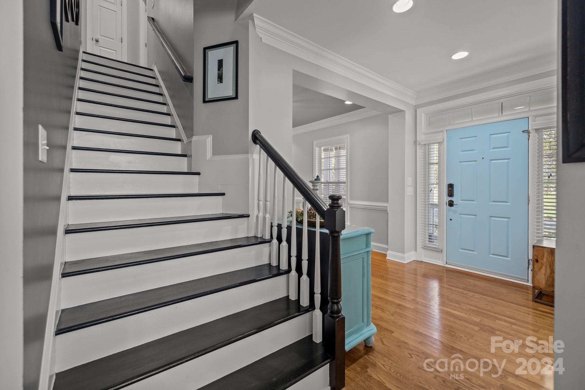 Lake Shore - Residential