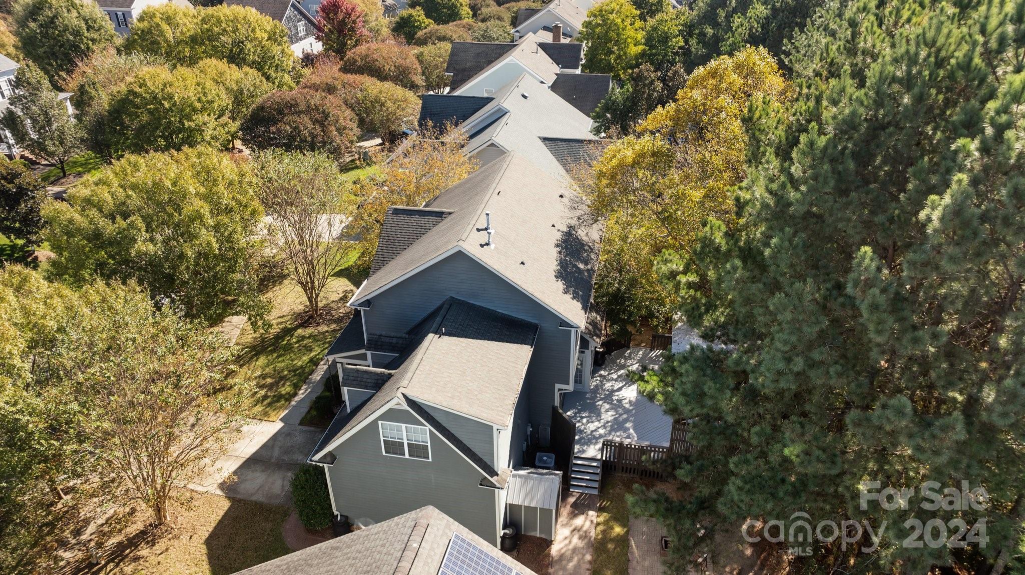 Lake Shore - Residential