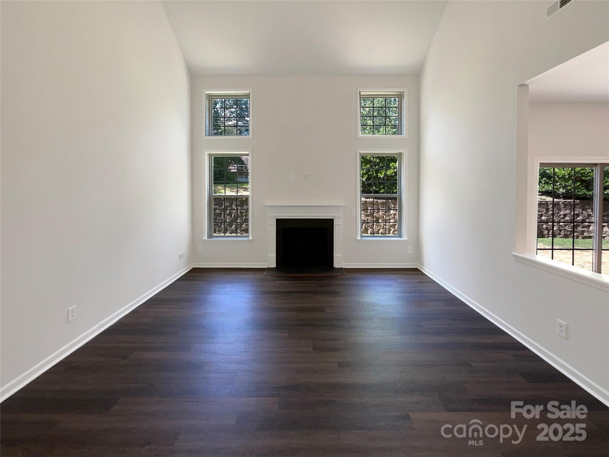 1915 Birchbrook Court