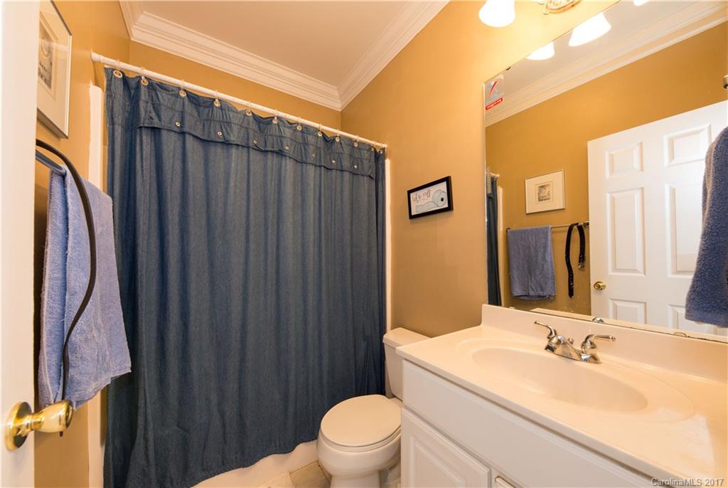 The Lakes At Derby Downs - Residential