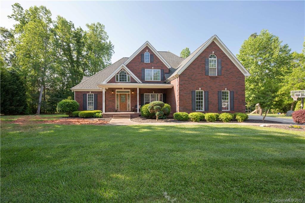 The Lakes At Derby Downs - Residential