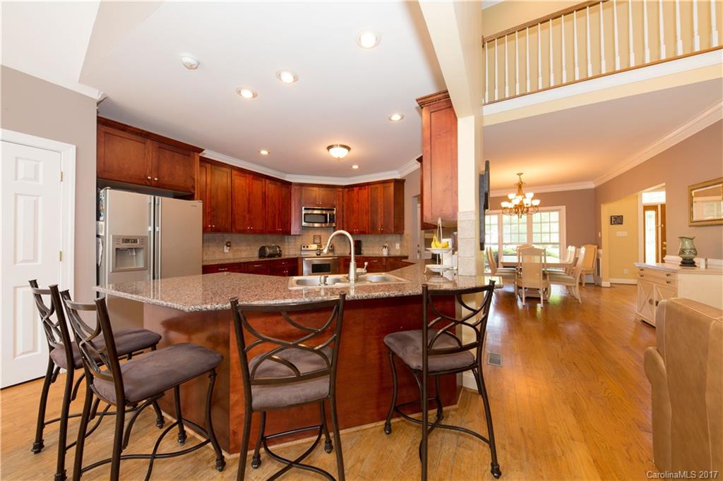 The Lakes At Derby Downs - Residential