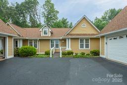 1303 Hyde Park Drive