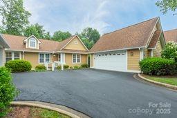 1303 Hyde Park Drive