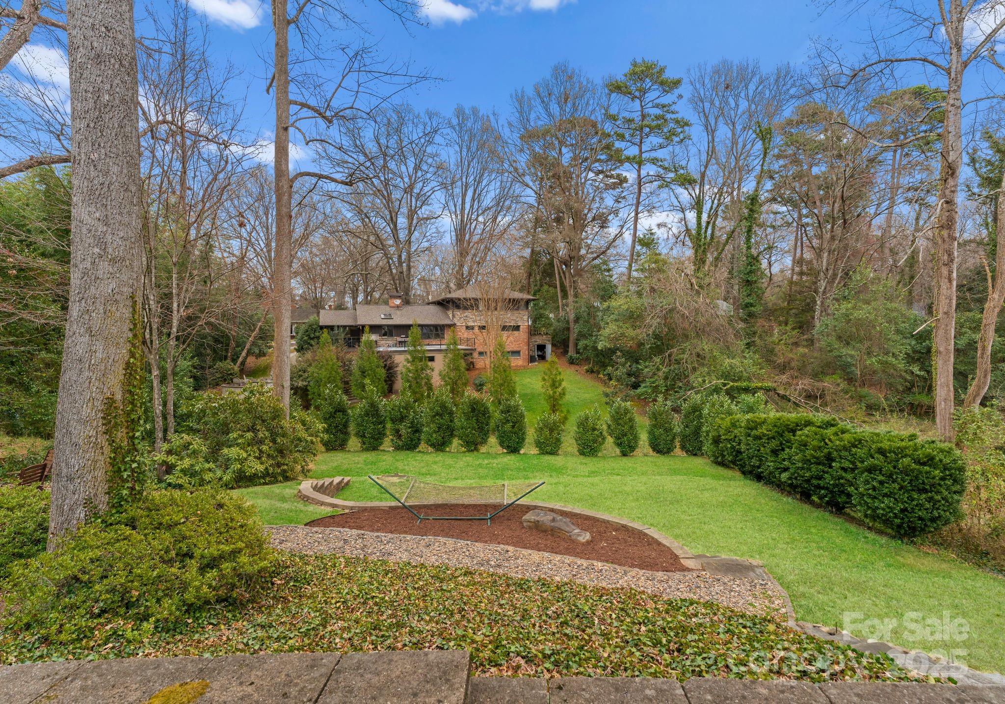 105 Hillside Drive