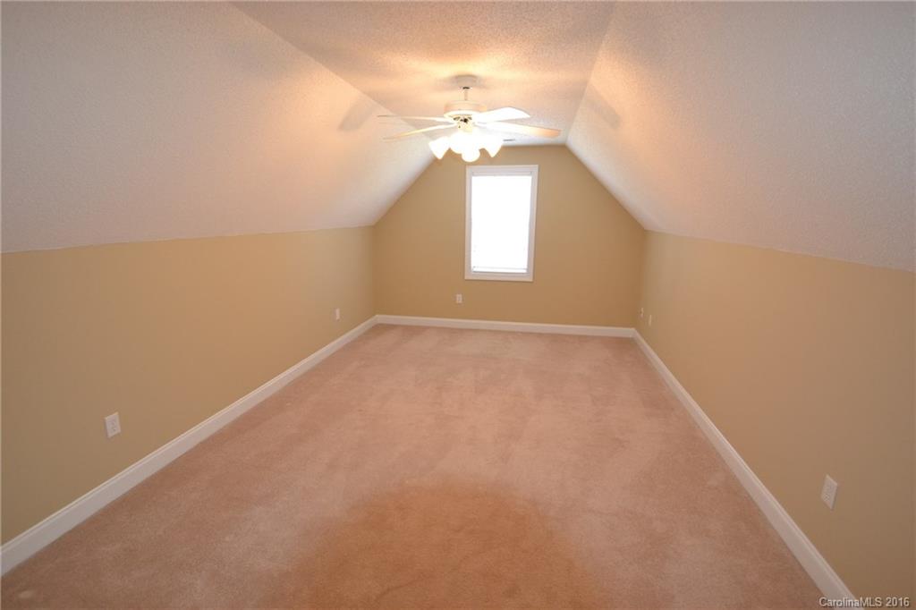 Riverwalk - Residential Lease