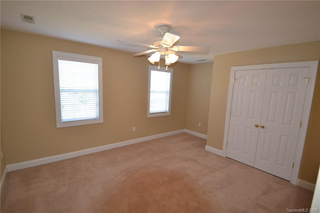 Riverwalk - Residential Lease