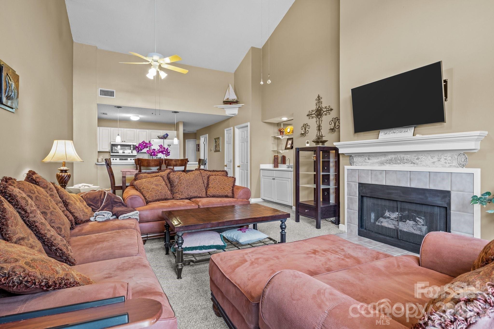 18669 Vineyard Point Lane
