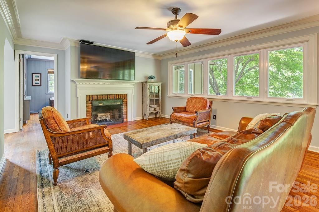 35 Dogwood Road