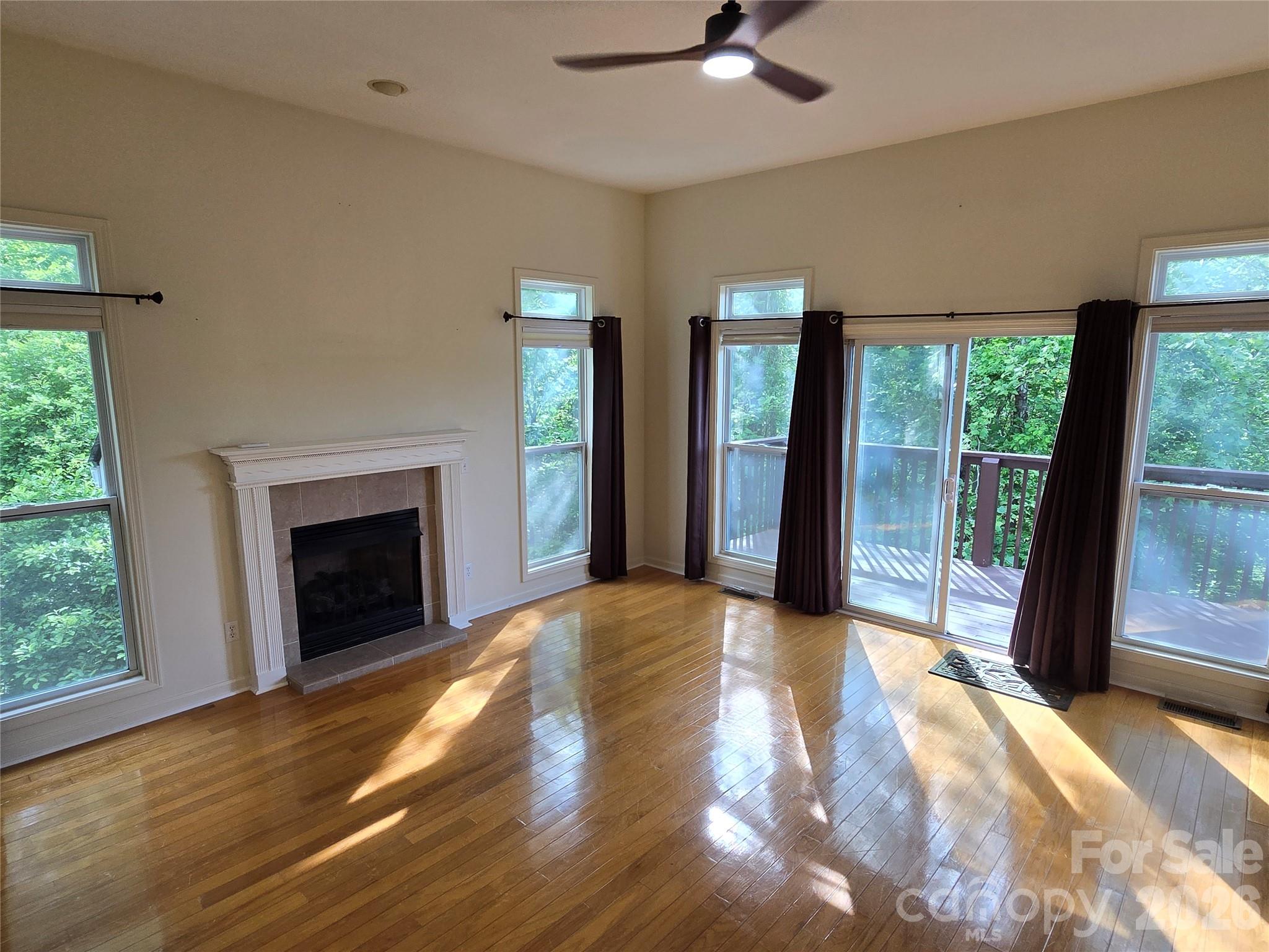 Hannas Whispering Pines - Residential