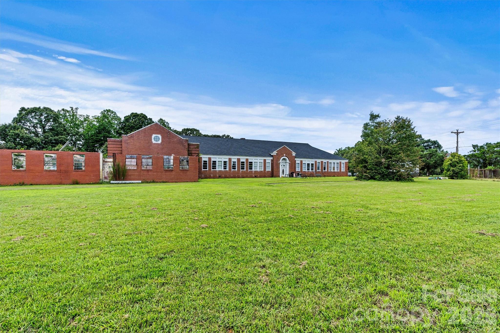 1318 Ostwalt Amity Road
