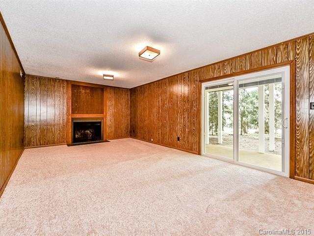 Tega Cay - Residential