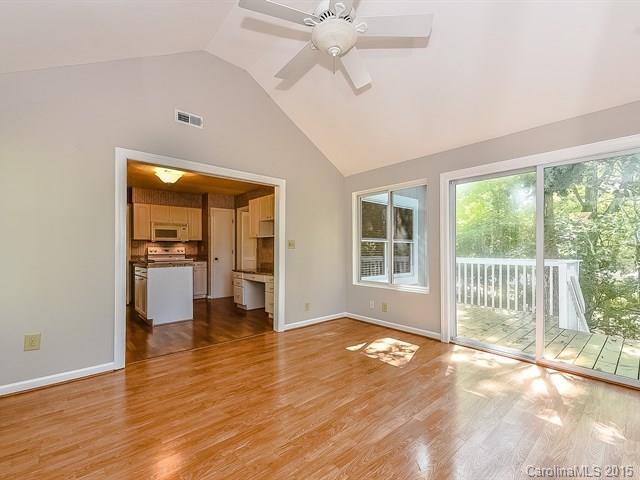 Tega Cay - Residential