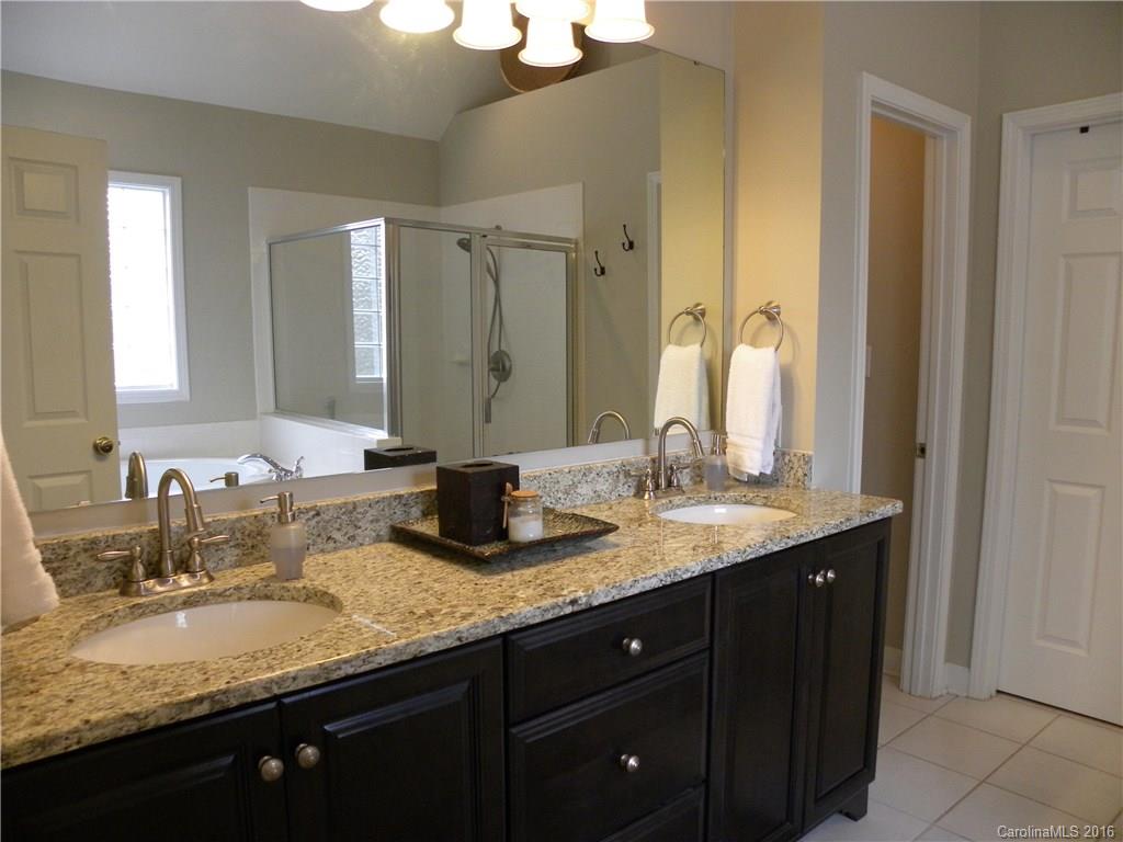 Huntington Farms - Residential