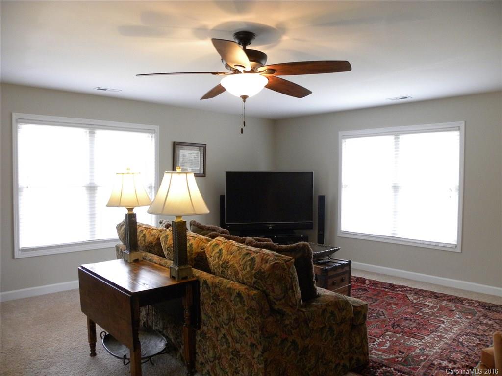 Huntington Farms - Residential