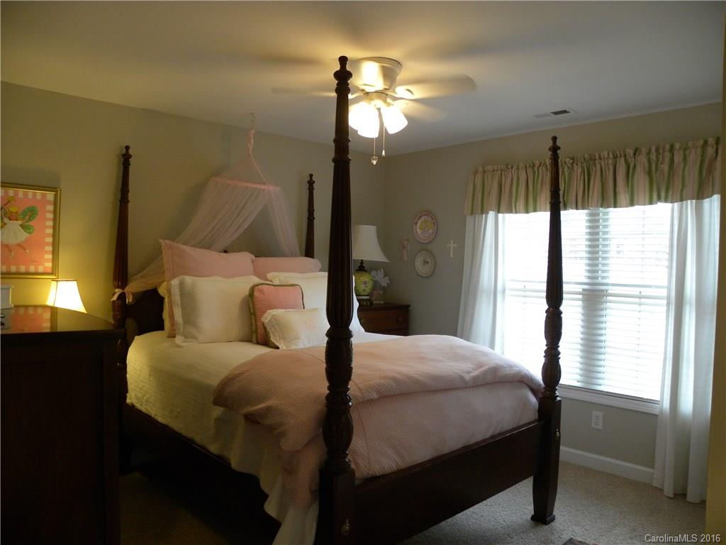 Huntington Farms - Residential