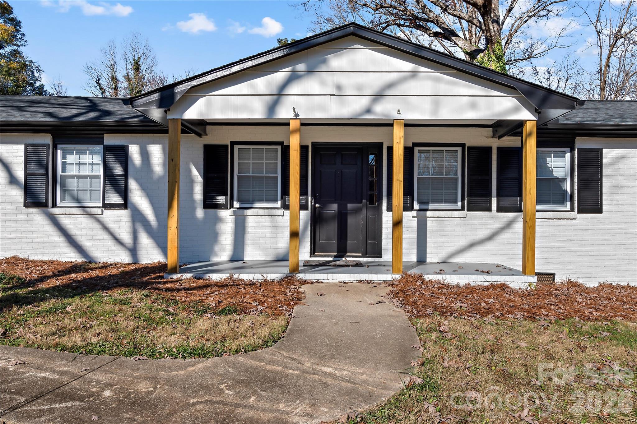 6732 Rollingwood Drive