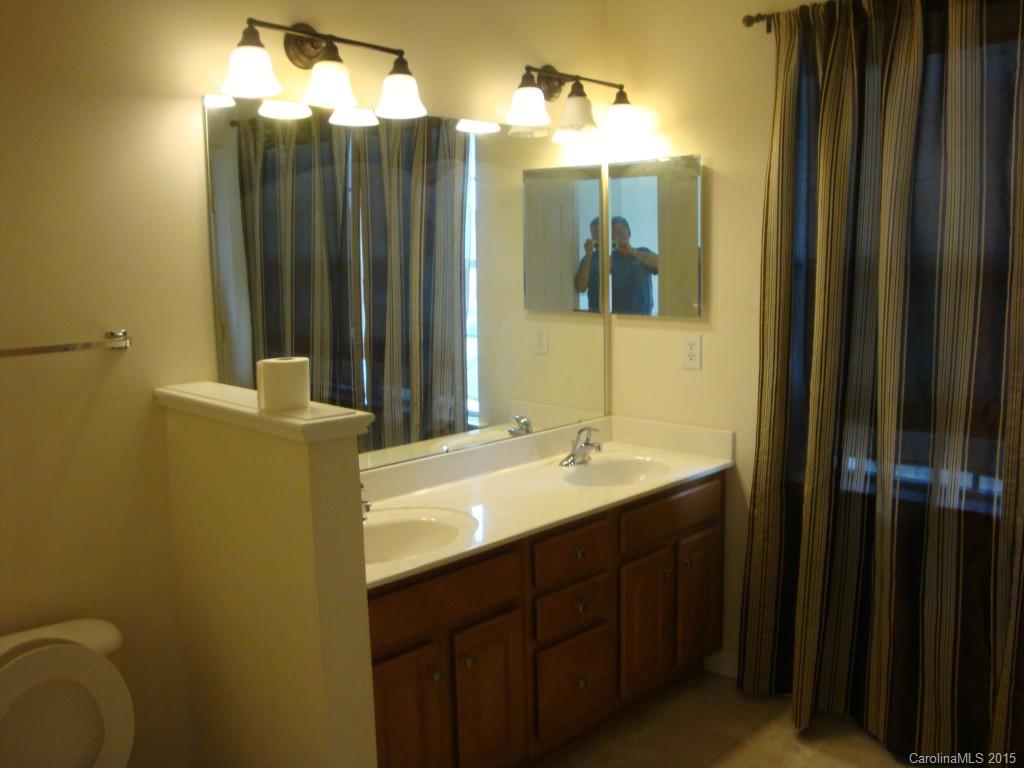 Moss Creek Village - Residential