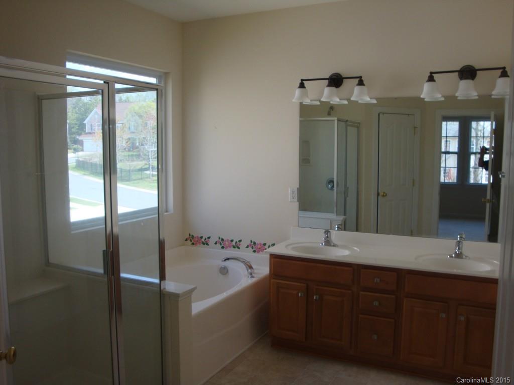 Moss Creek Village - Residential