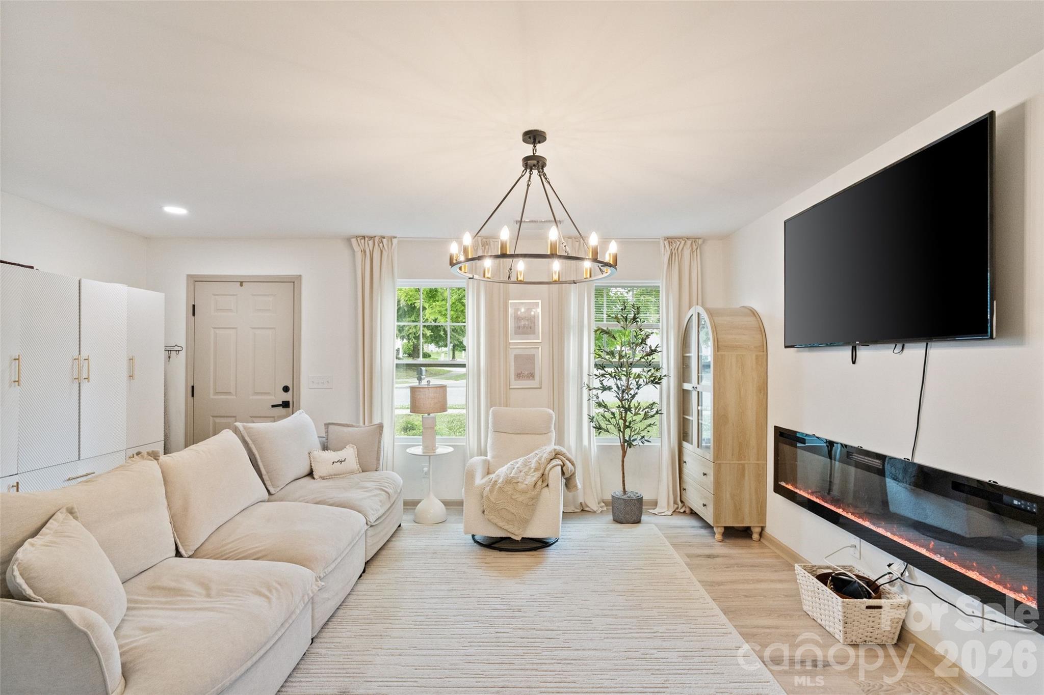 Meadowcreek - Residential