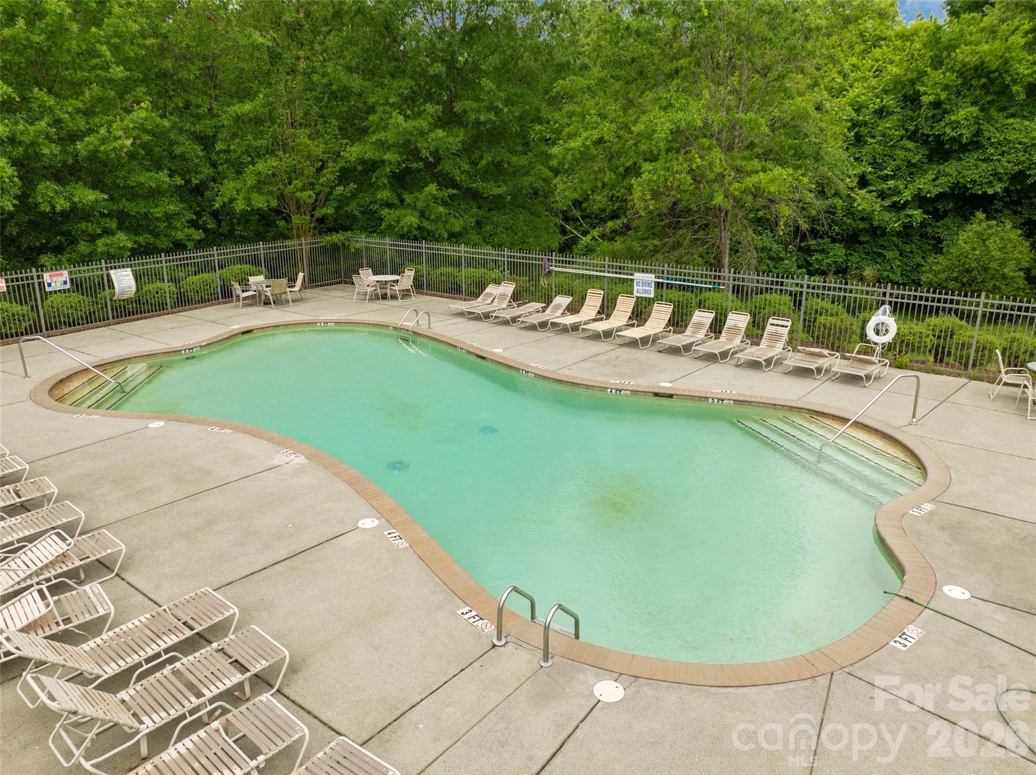 Meadowcreek - Residential