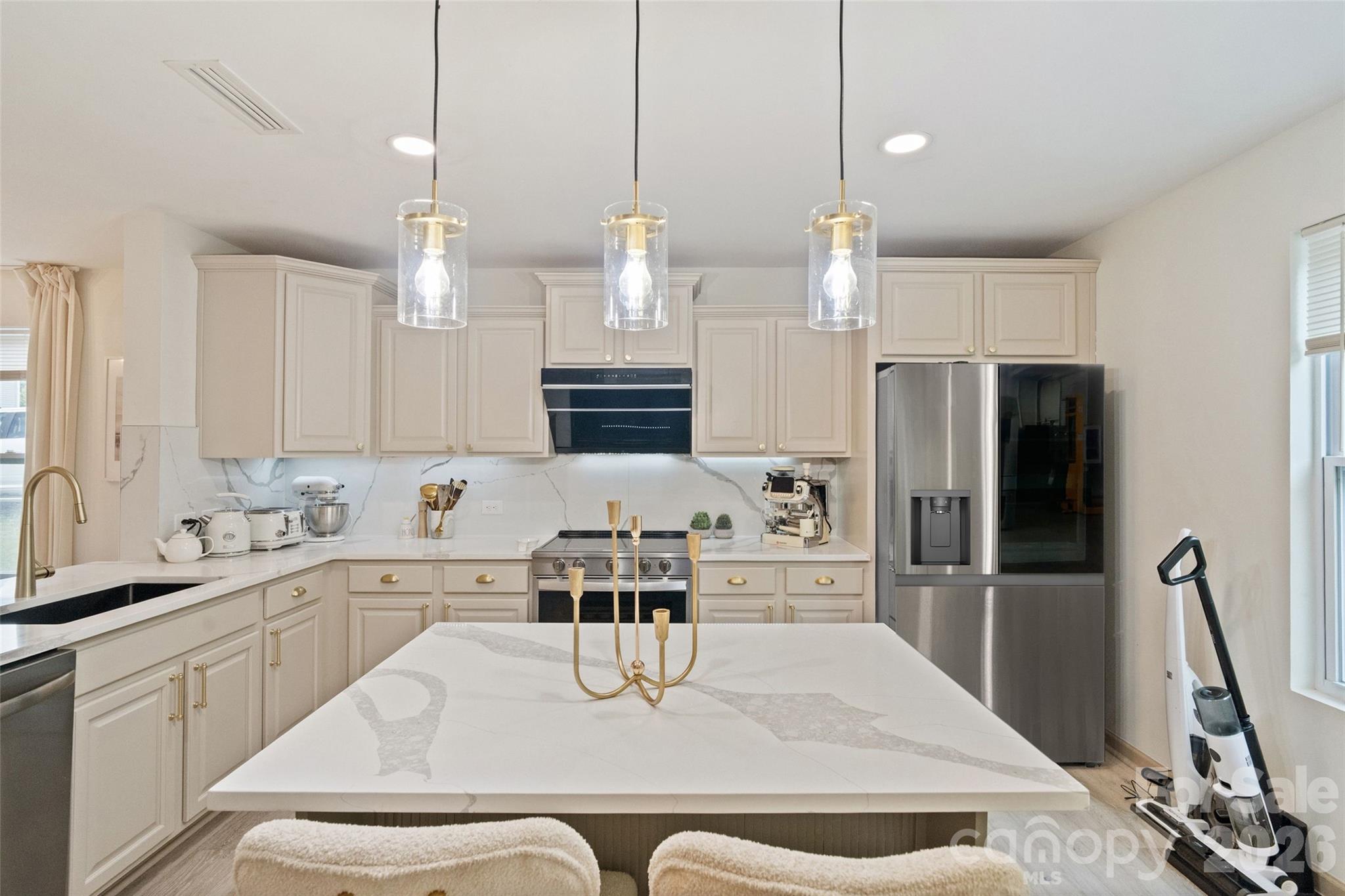 Meadowcreek - Residential