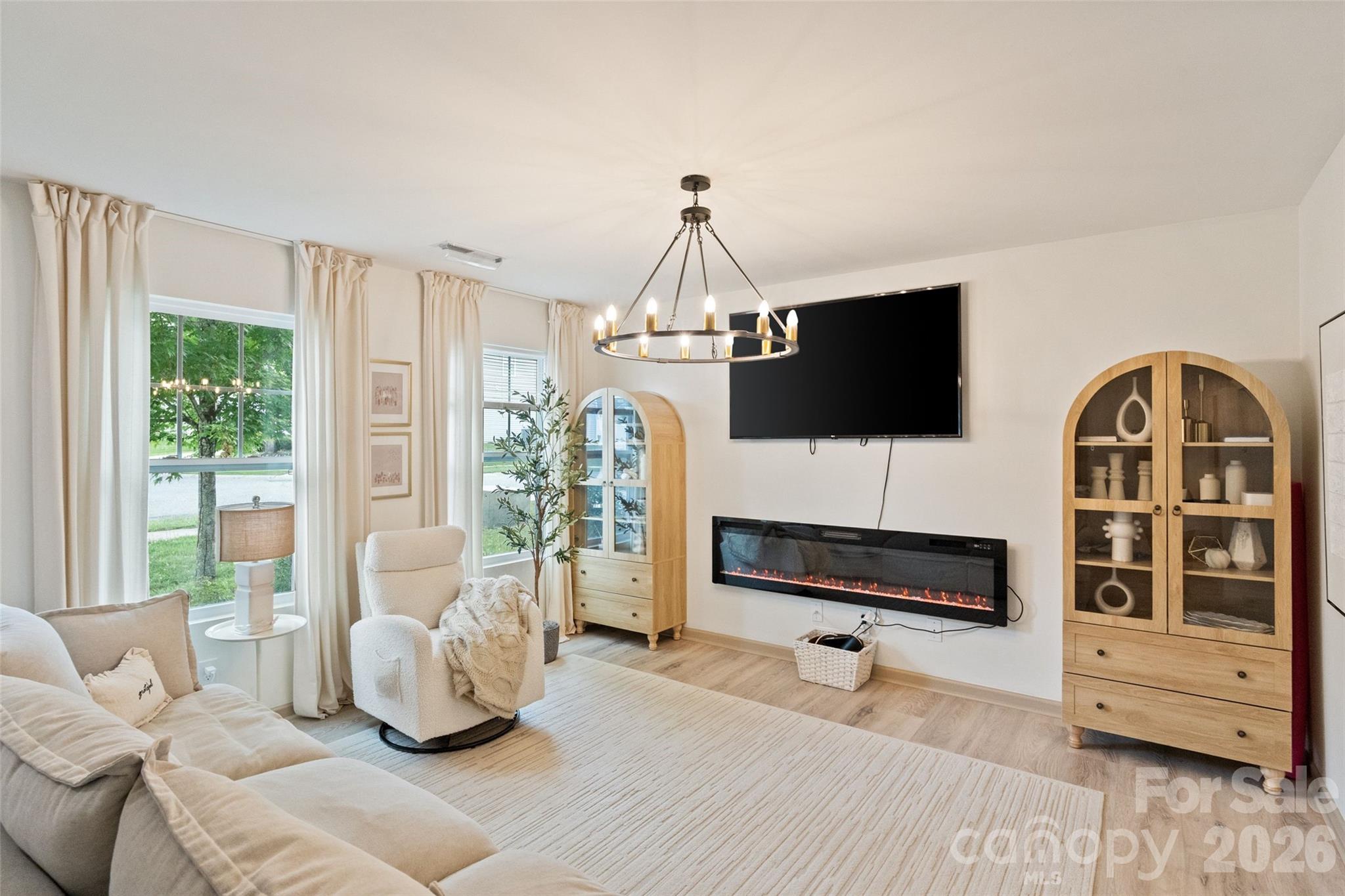 Meadowcreek - Residential