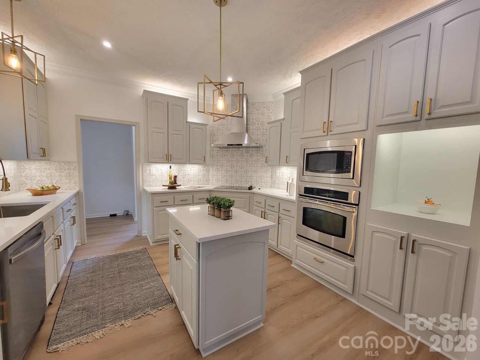 261 Lone Laurel Trail