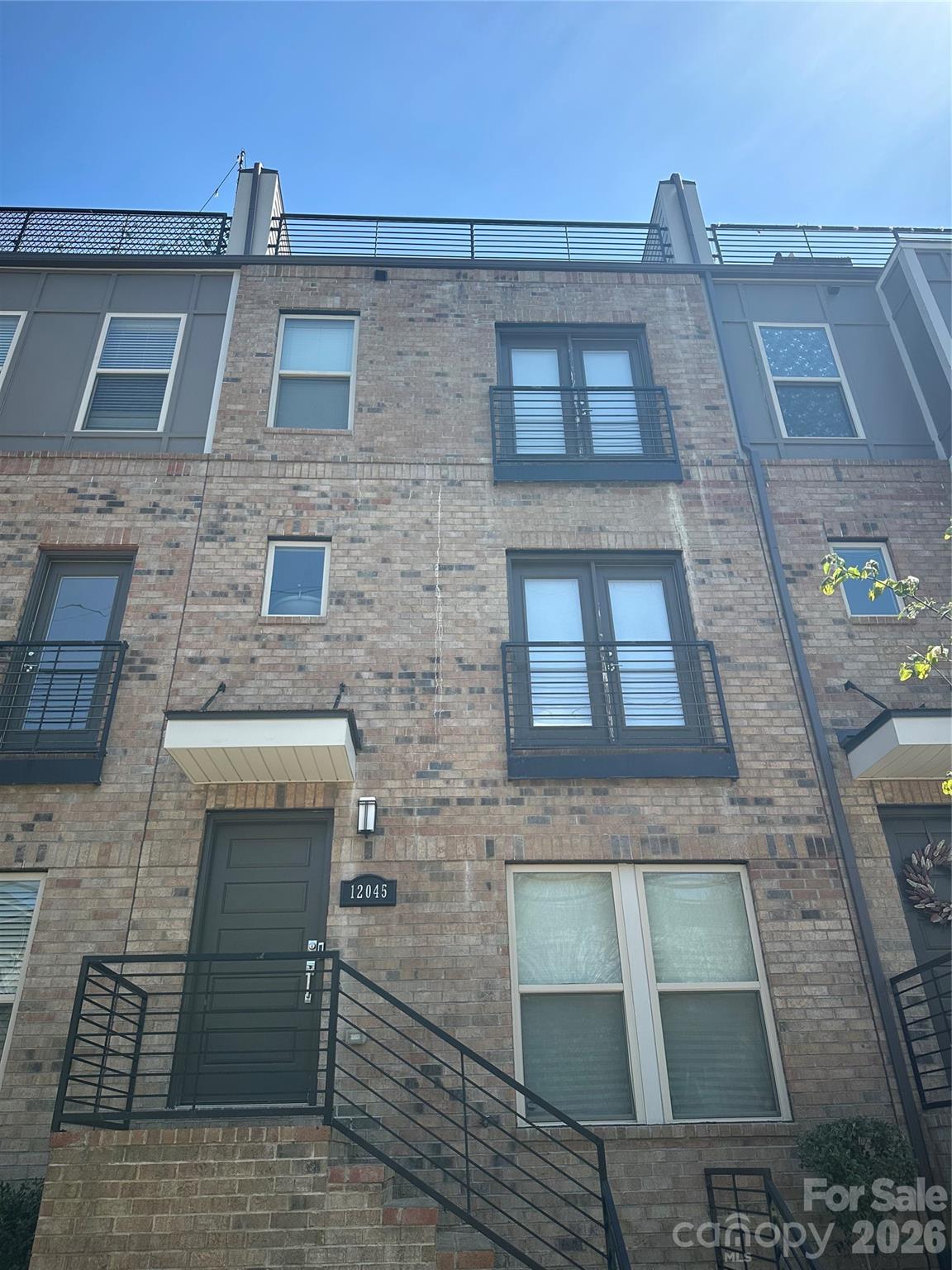 12045 Brooklyn Avenue