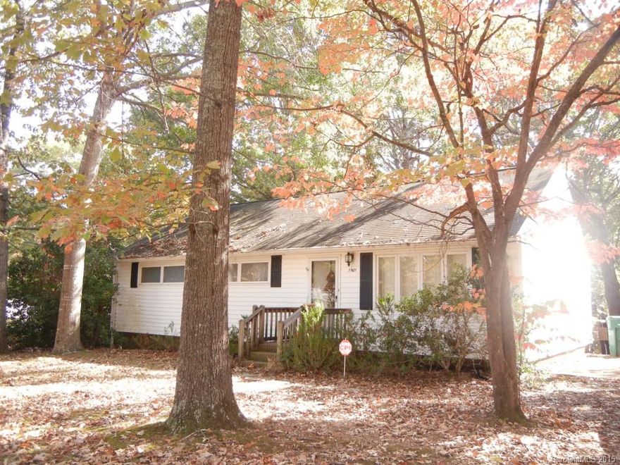 Cozy 3-bedroom ranch on end of a quiet cul-de-sac. Bathroom just completely remodeled. Ideal starter home, retirement or great investment property. Large screened porch to relax.
