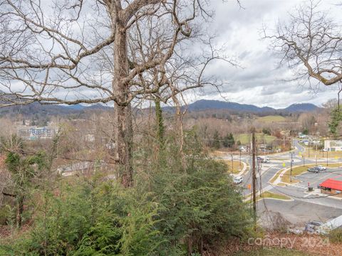 A home in Waynesville