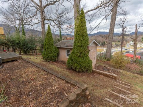 A home in Waynesville