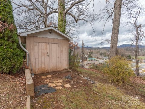 A home in Waynesville