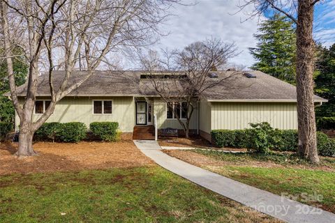 A home in Clover