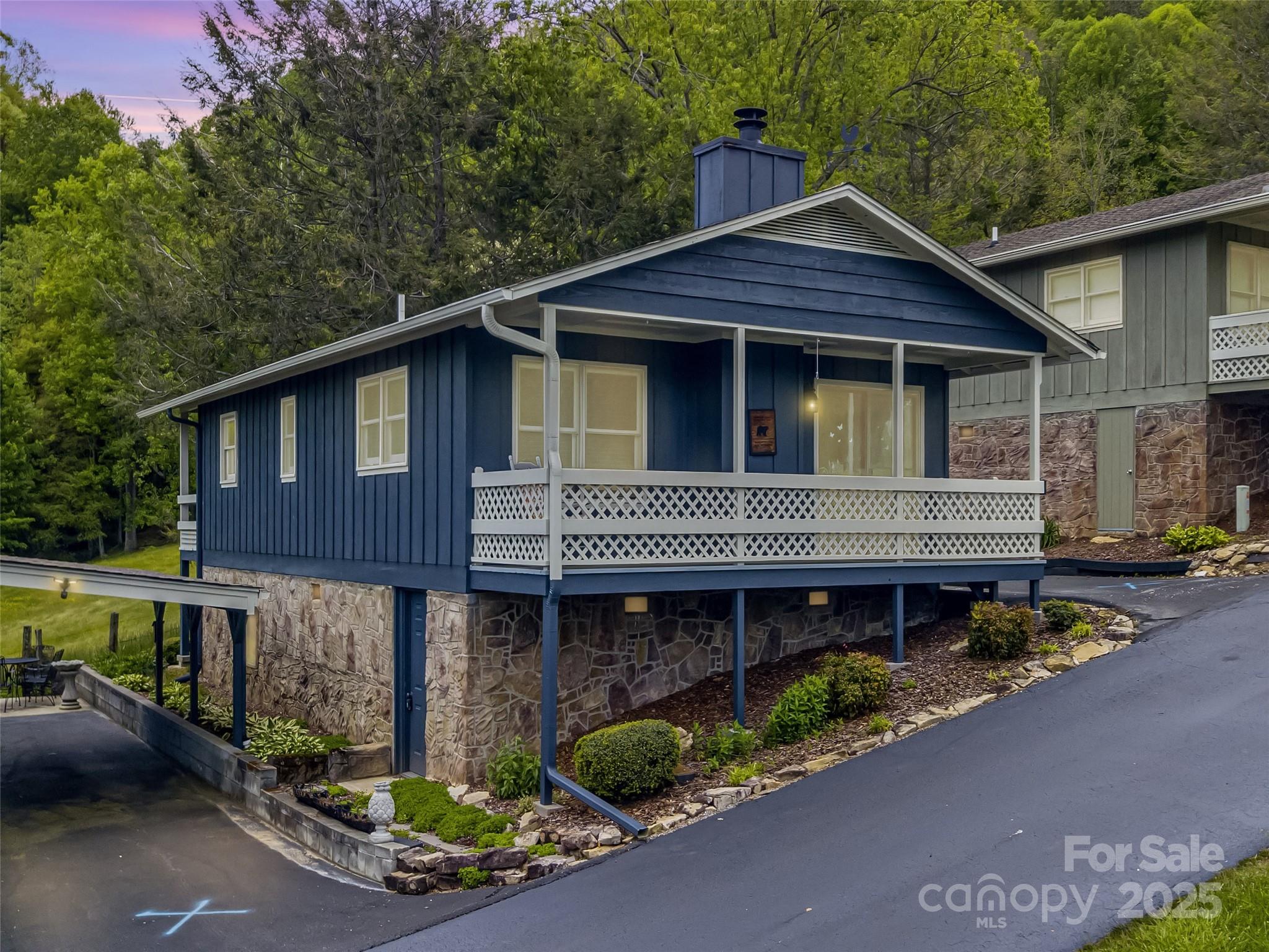 336 Stoney Ridge Loop