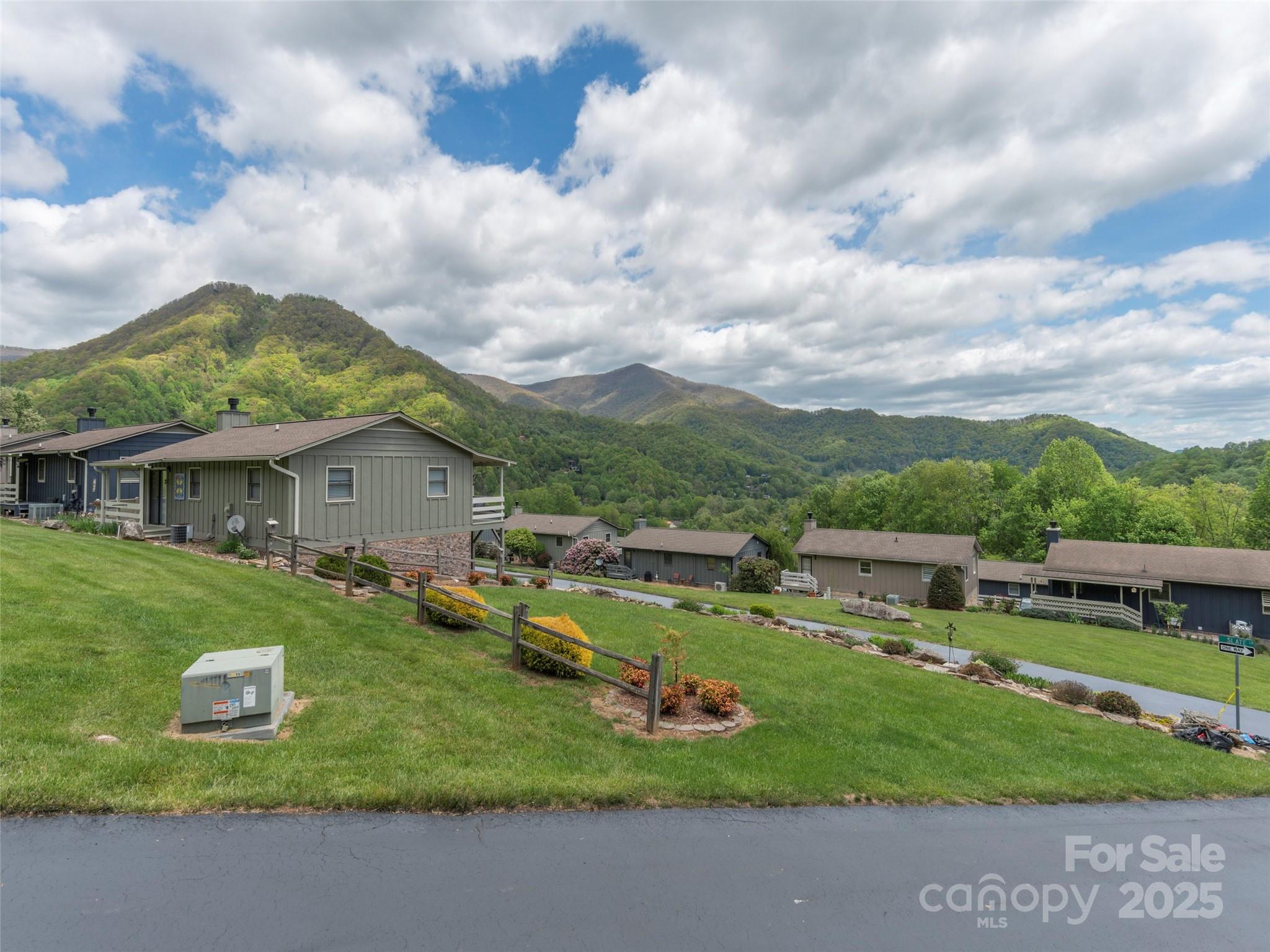 336 Stoney Ridge Loop