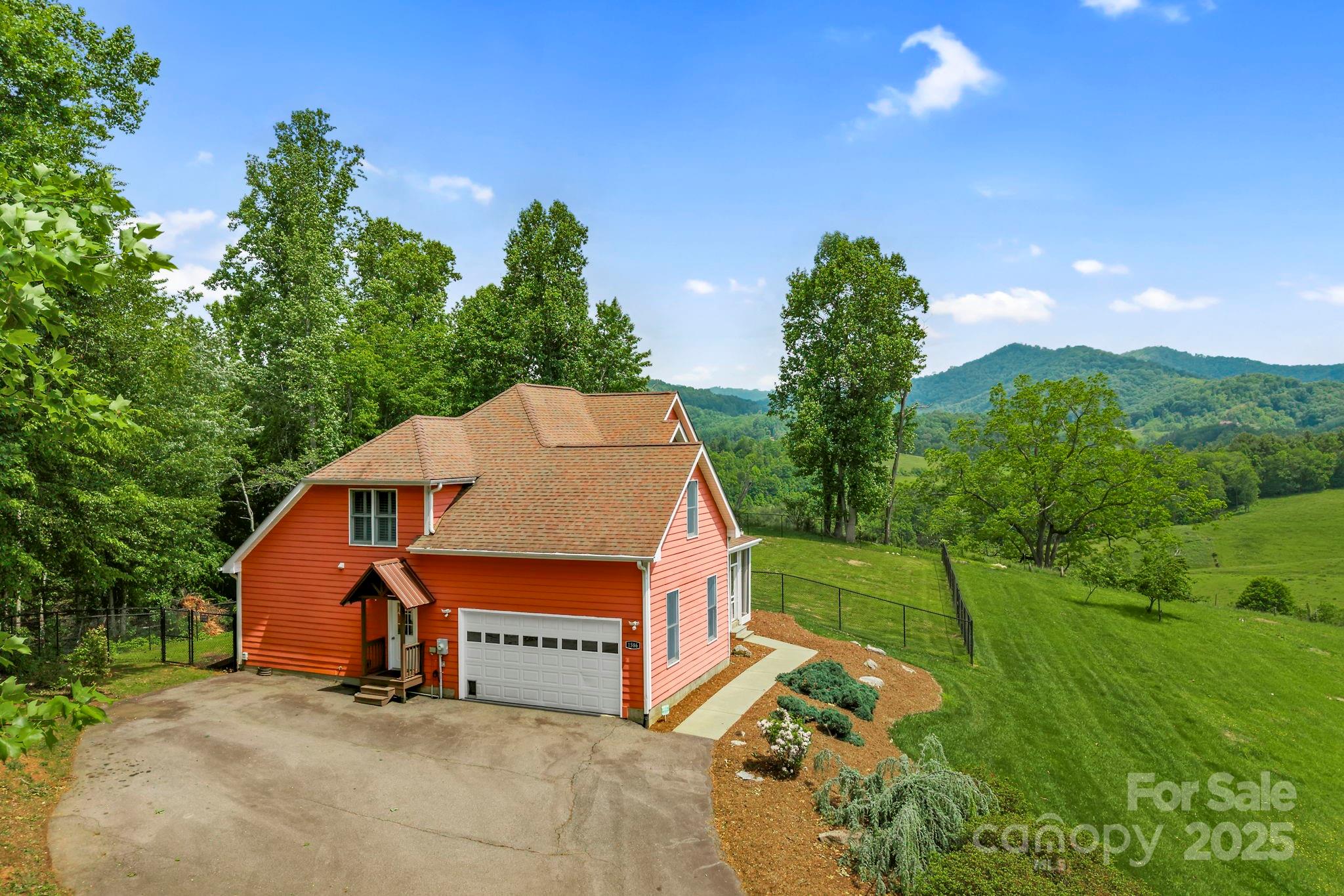 1586 Bull Creek Road