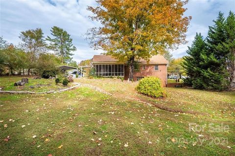 A home in Hickory