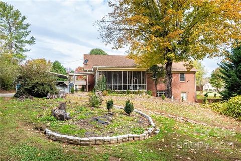 A home in Hickory